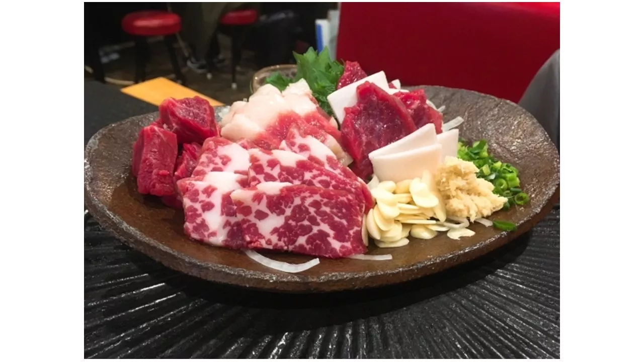 馬肉の刺身